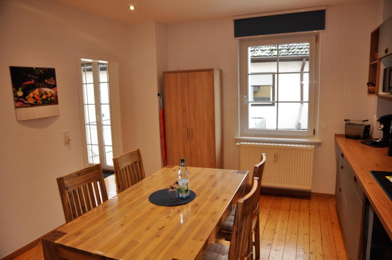 Apartmenthaus Am Zimmerplatz 호프하임암타우누스 외부 사진