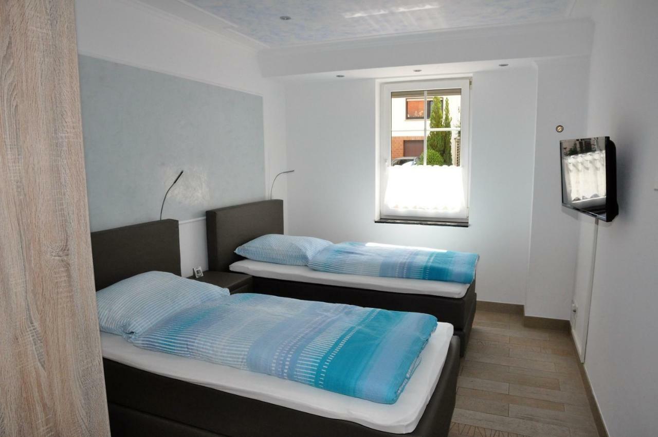 Apartmenthaus Am Zimmerplatz 호프하임암타우누스 외부 사진
