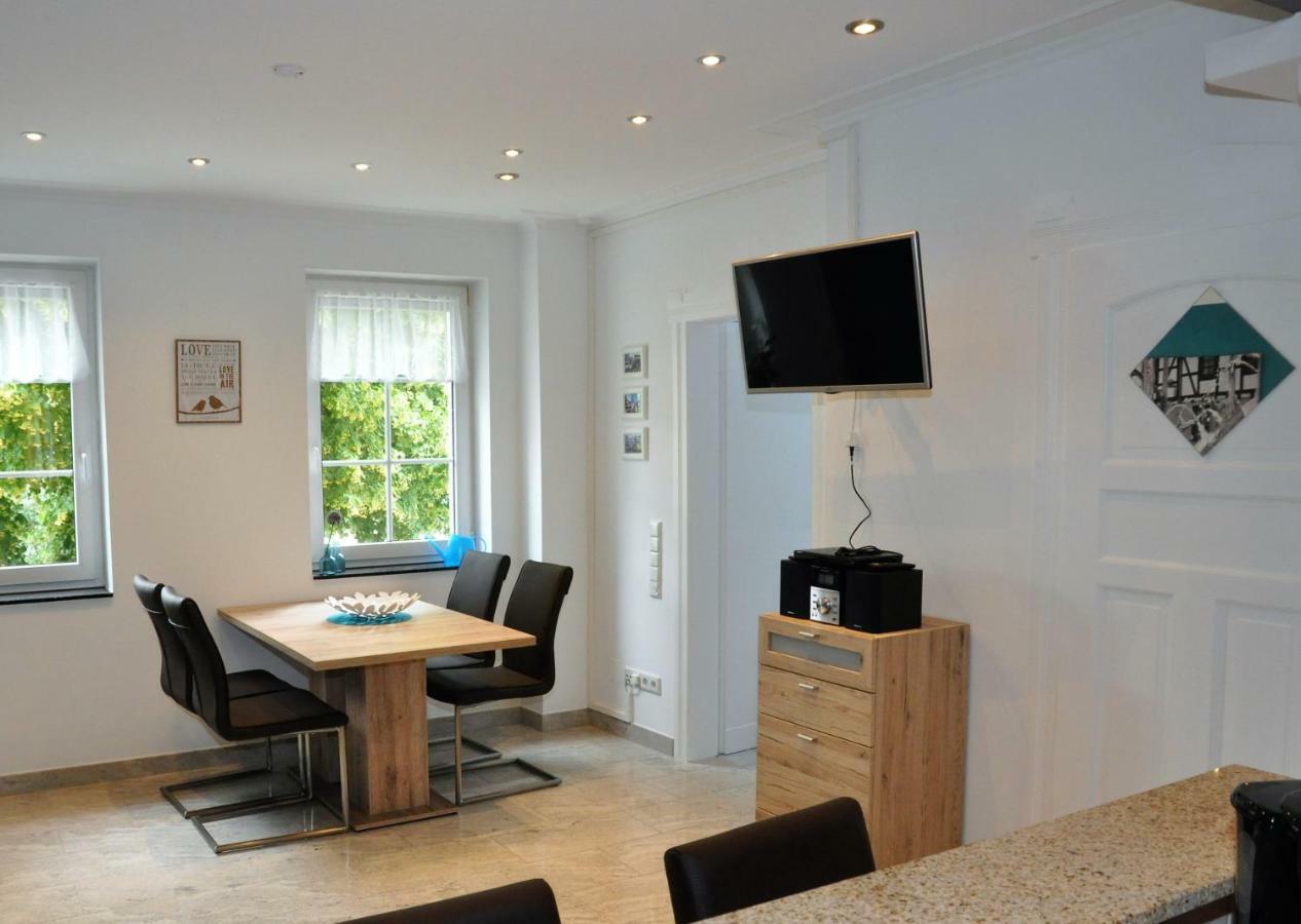 Apartmenthaus Am Zimmerplatz 호프하임암타우누스 외부 사진