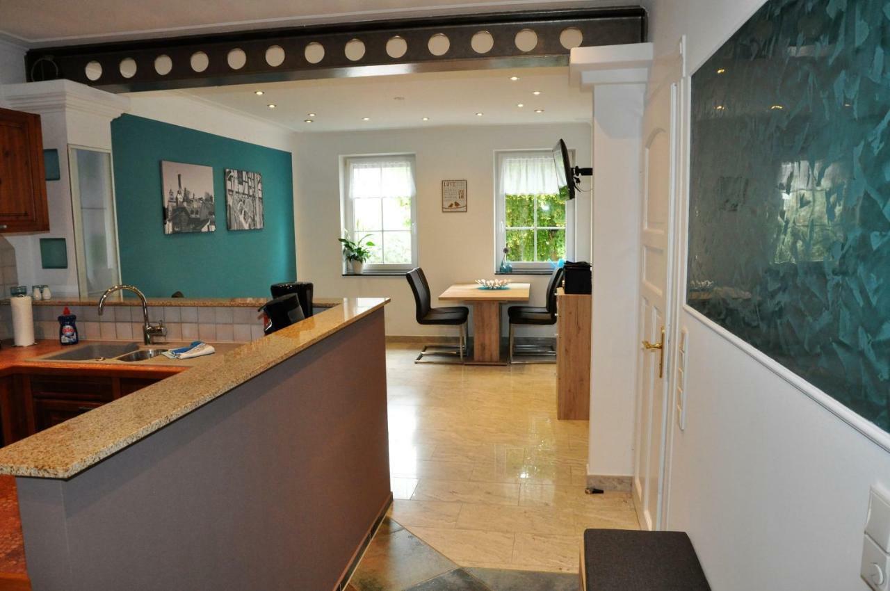 Apartmenthaus Am Zimmerplatz 호프하임암타우누스 외부 사진